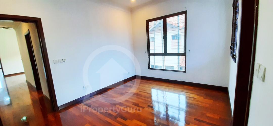 RENOVATED End Lot Lagenda Bukit Jelutong - photo 10