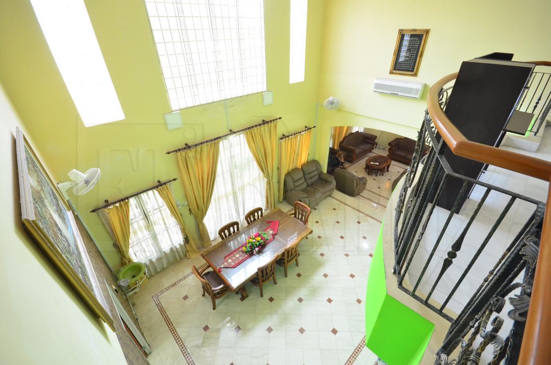 DOUBLE STOREY BUNGALOW AT SEKSYEN 13 SHAH ALAM - photo 6
