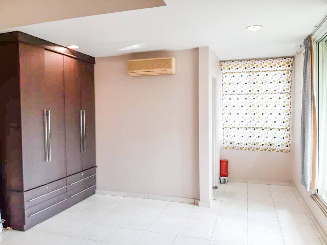 Double Storey Jalan Kristal Seksyen 7, Shah Alam - photo 3