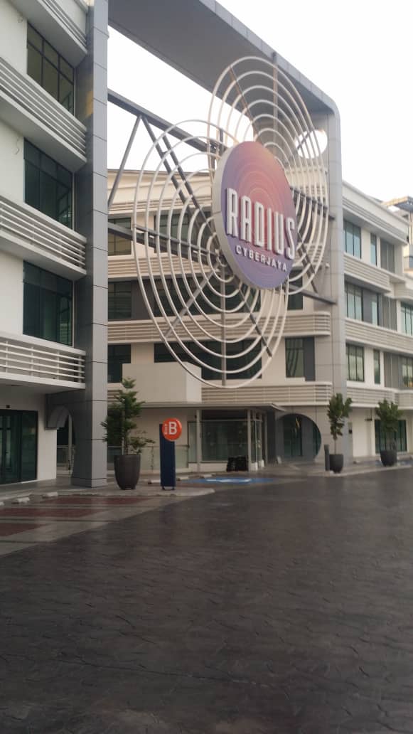 CORNER UNIT OFFICE RADIUS BUSINESS PARK CYBERJAYA