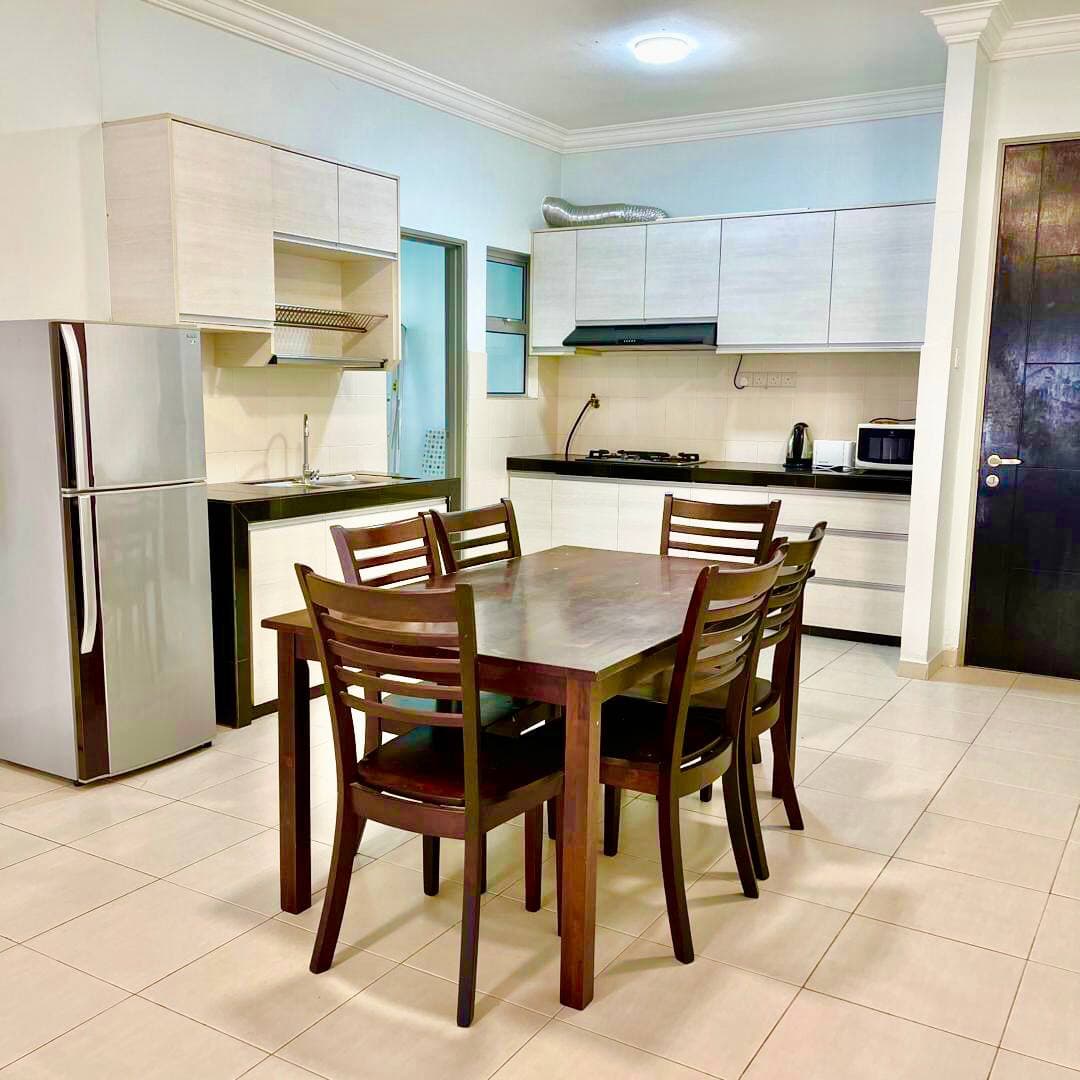 Suria Jelatek Residence - photo 3