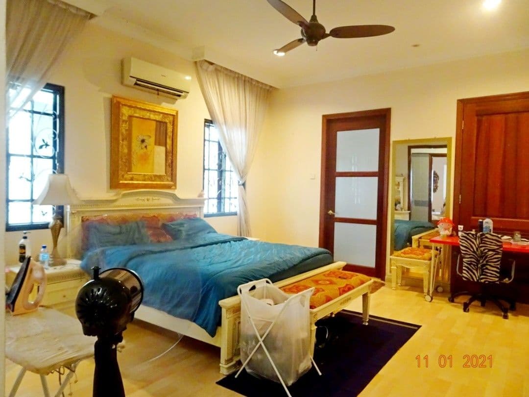 Nice LUXURY 3 STOREY BUNGALOW Lakeview Resort - photo 3