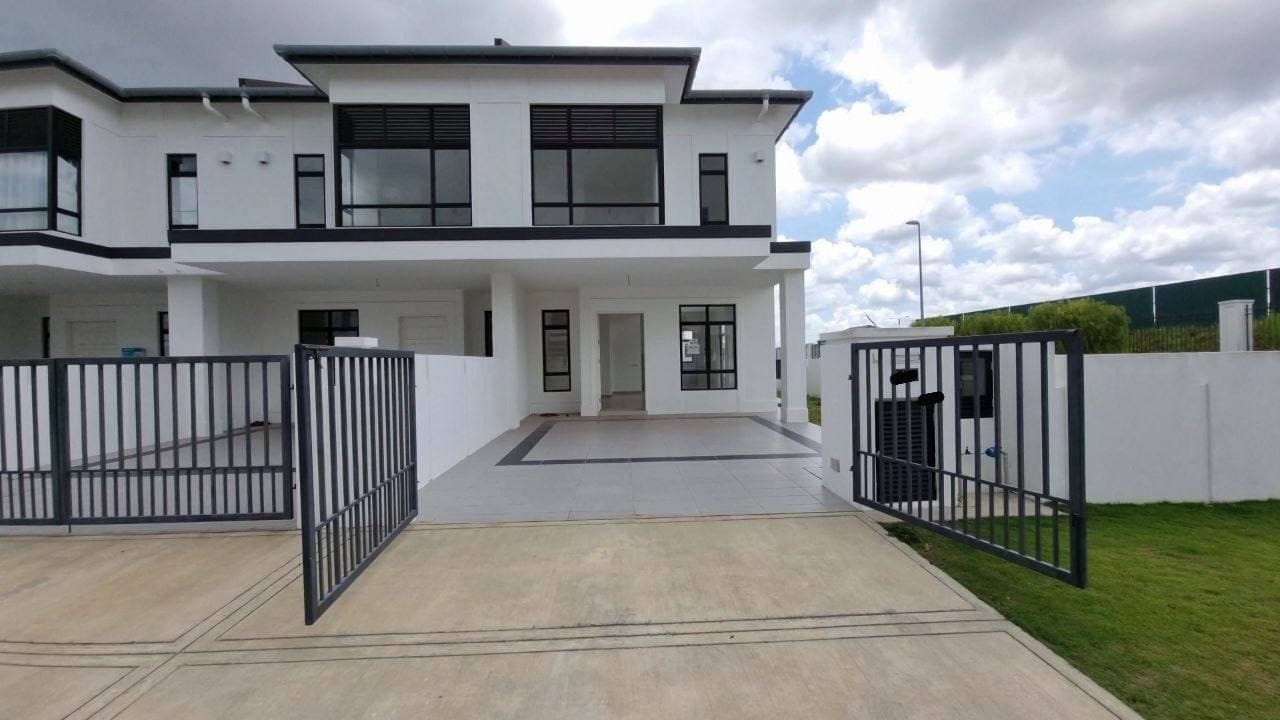 2 Storey END LOT Eco Grandeur Type A Graham Garden