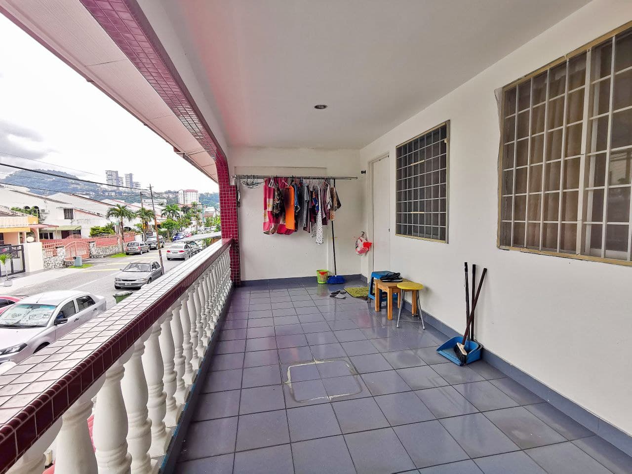 FREEHOLD SPACIOUS Double Storey Taman Taynton View - photo 5