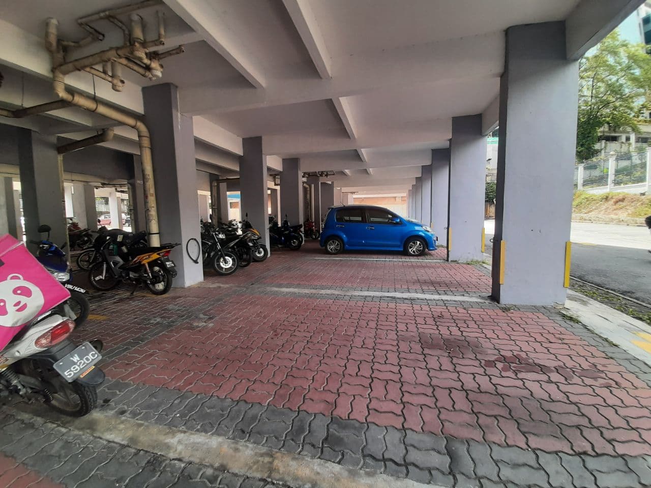 Flat Taman Bukit Angkasa Pantai Dalam For Sale - photo 3