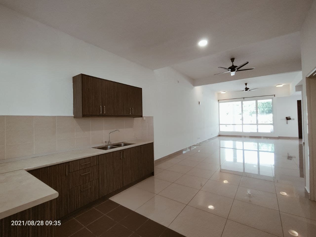 NICE UNIT Double Storey Superlink Cassia Garden - photo 11