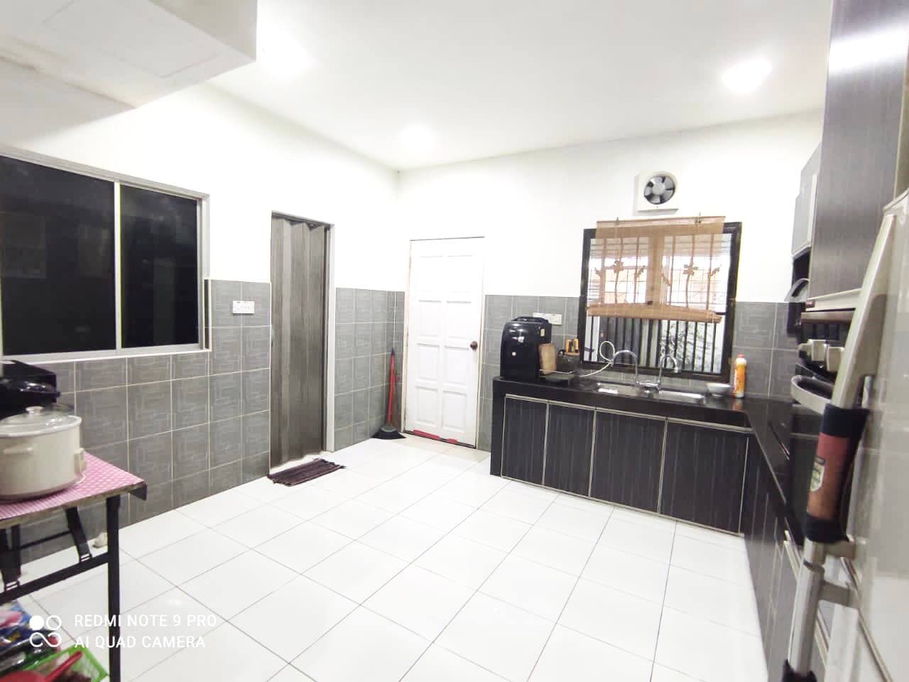 Double Storey Renovated Bandar Saujana Putra - photo 11