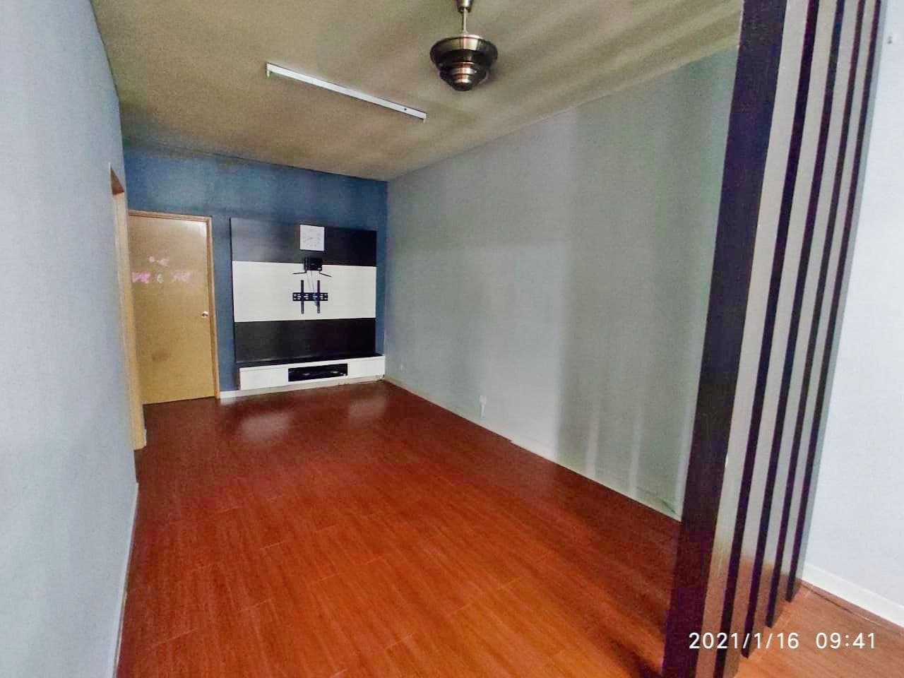 Amansiara Townhouse, Taman Amansiara, Selayang - photo 7