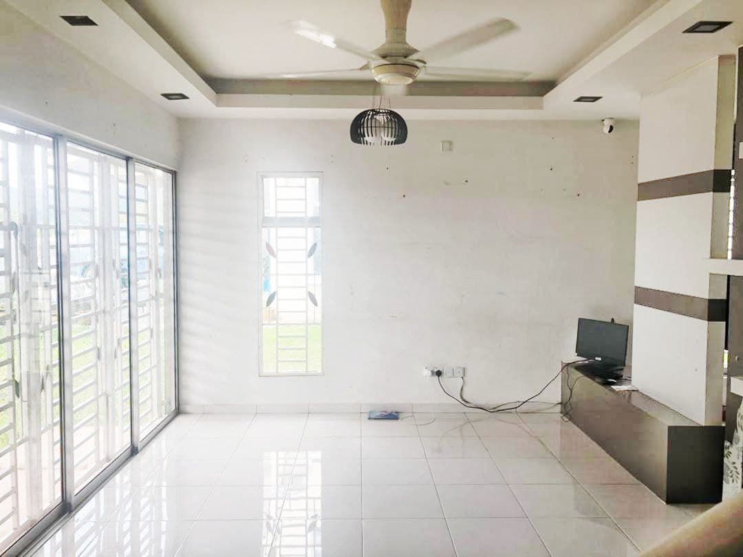 Nice Unit Double Storey Taman Desa Jaya Seremban