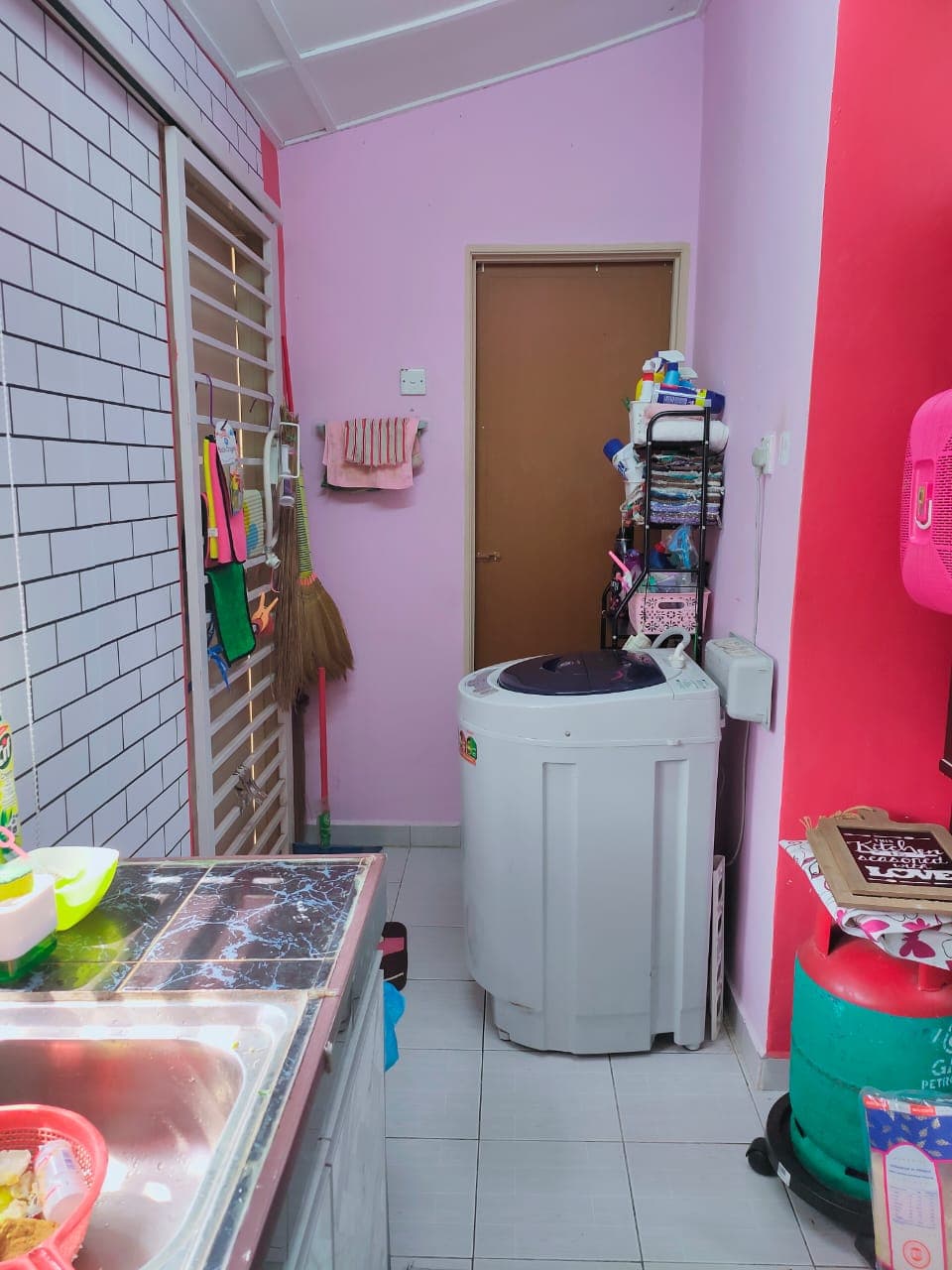 Single Storey Landed Tmn Harmoni Indah Renovated - photo 7