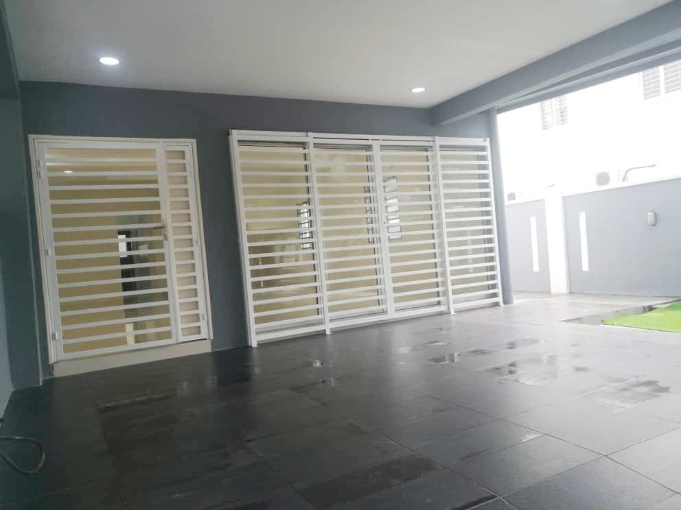 Double Storey End Lot Bandar Nusa Rhu - photo 9