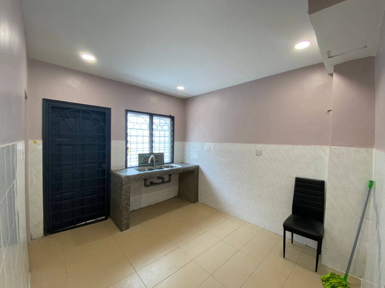 Renovated Double Storey Green Valley Rawang - photo 4