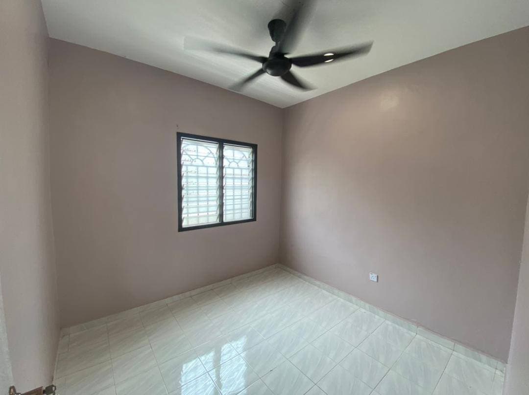 Renovated Double Storey Green Valley Rawang - photo 11