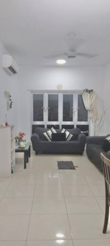 SAVILLE Kajang Partly Furnished for Rent