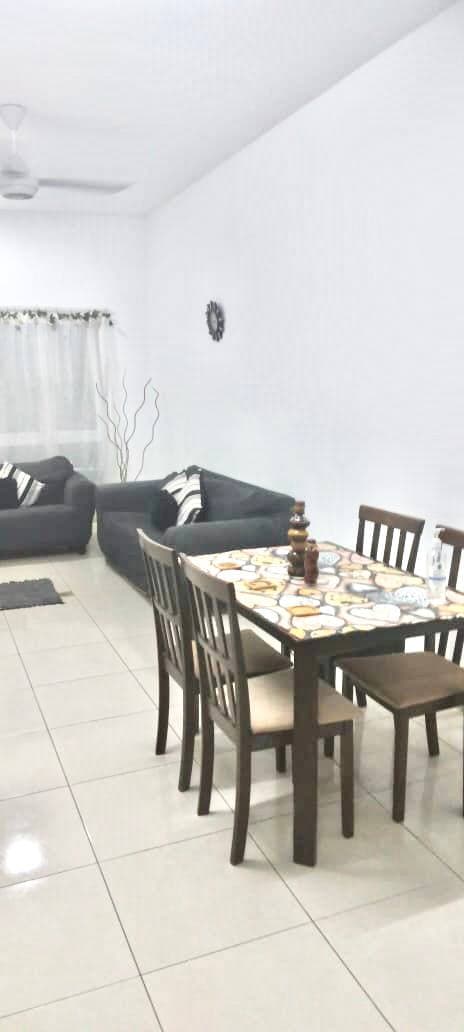 SAVILLE Kajang Partly Furnished for Rent - photo 2