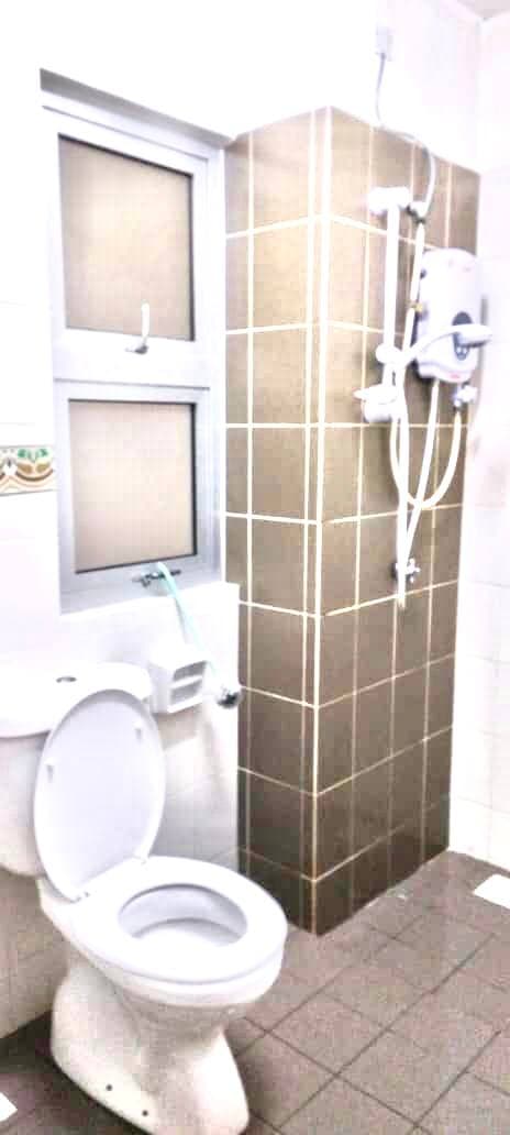 SAVILLE Kajang Partly Furnished for Rent - photo 6