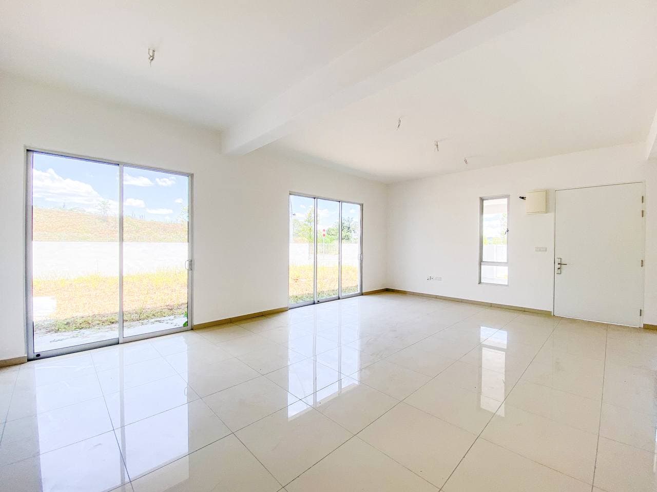 TERMURAH CORNER LOT 2 Storey Taman Tiara Sendayan - photo 8