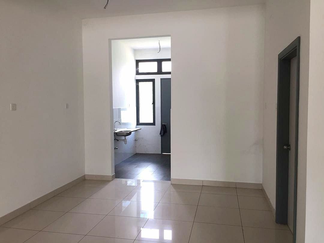 TTDI ALAM IMPIAN DOUBLE STOREY SUPERLINK FOR SALE - photo 2