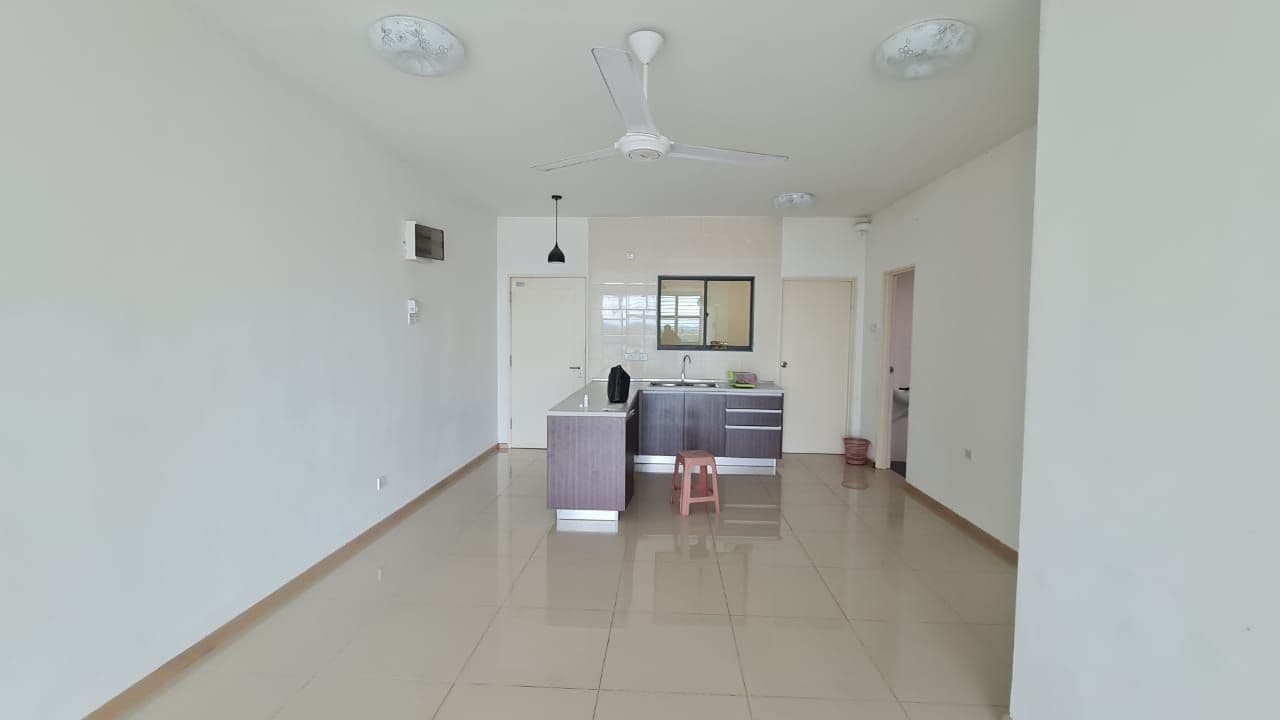 VISTA ALAM PARTLY FURNISHED LOWER LEVEL - photo 3