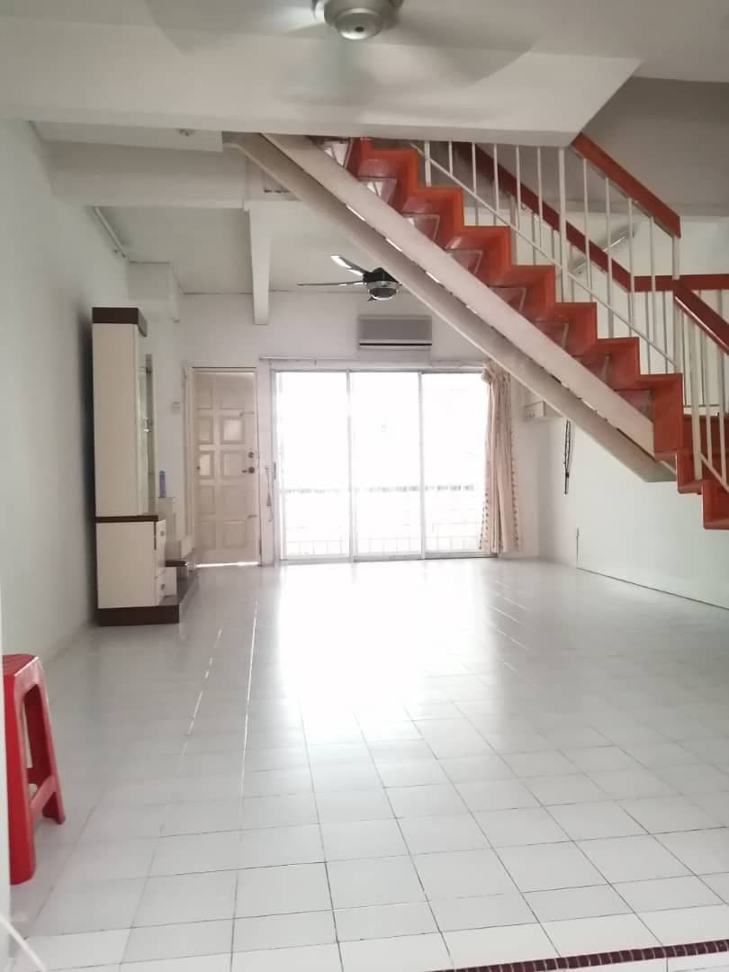 RENOVATED DOUBLE STOREY Taman Sri Gombak - photo 3