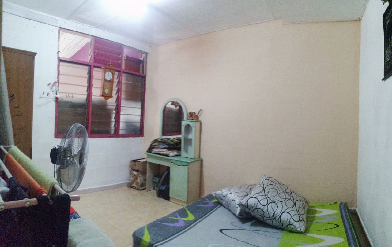 FULLY RENOVATED Single Storey Intermediate Tmn Jug - photo 5