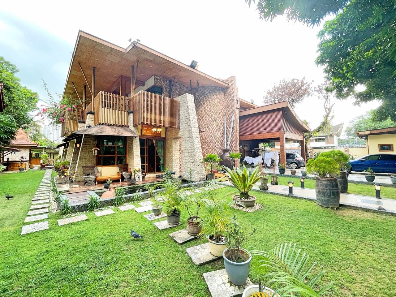 Double Storey Bungalow House Lorong Damai,Keramat