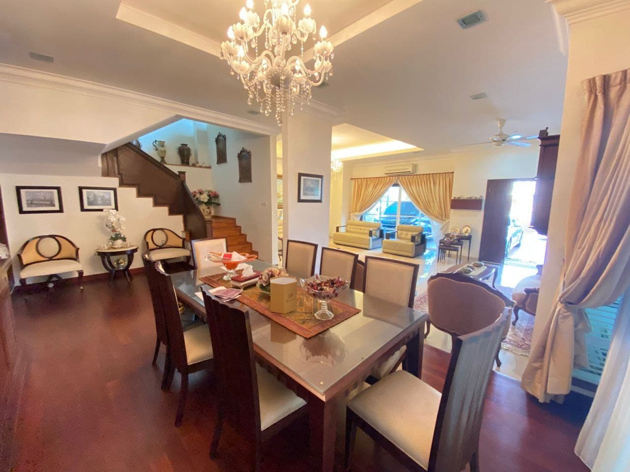 DOUBLE STOREY BUNGALOW LE PUTRA AVENUE FOR SALE - photo 4