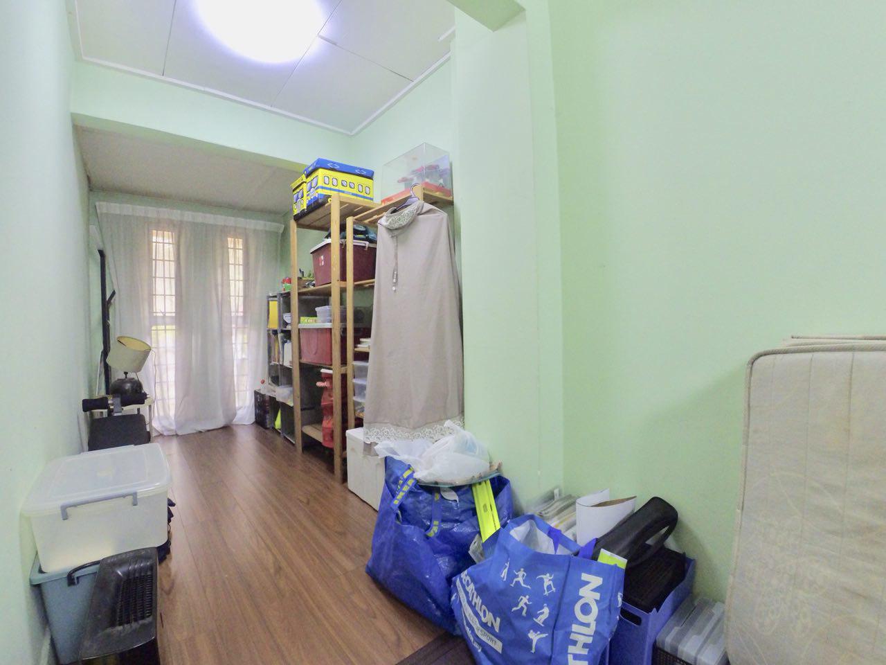 DOUBLE-STOREY TAMAN BUKIT SUBANG U16, SUBANG - photo 9