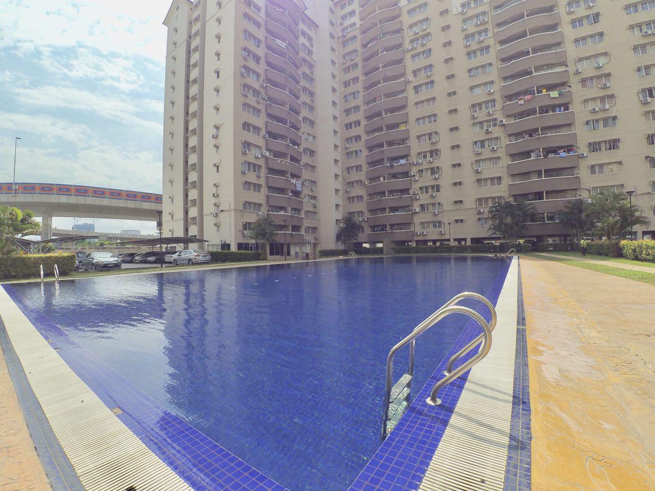 CONDOMINIUM SENTUL UTAMA, SENTUL FULLY FURNISH - photo 2