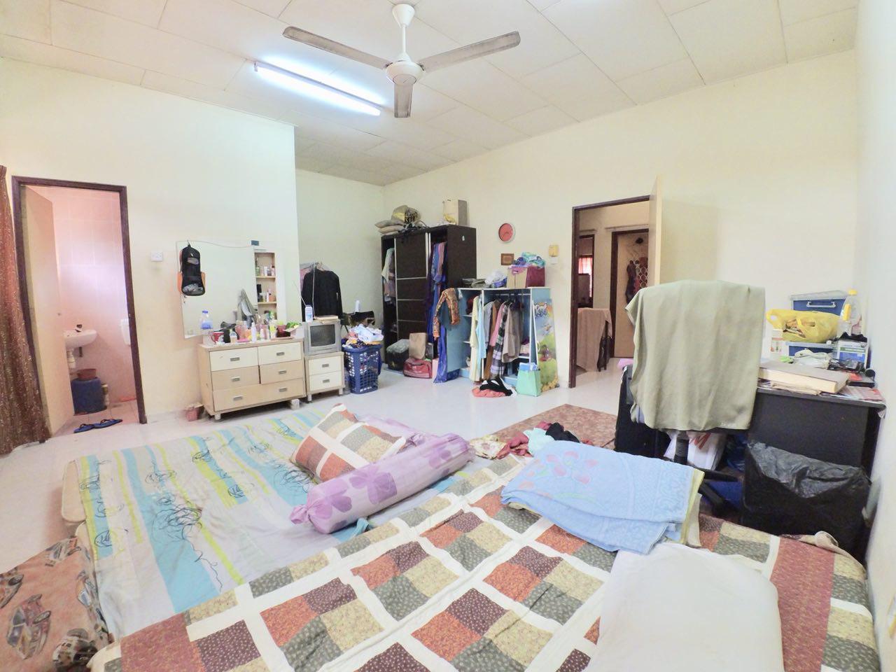 2 STOREY SEKSYEN 23, SHAH ALAM FACING OPEN - photo 5