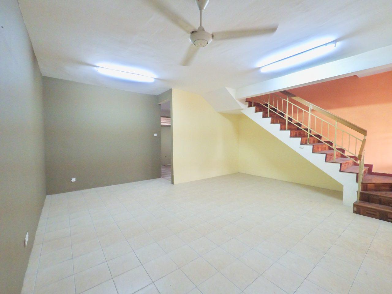 DOUBLE STOREY SETIA IMPIAN 2 - photo 2