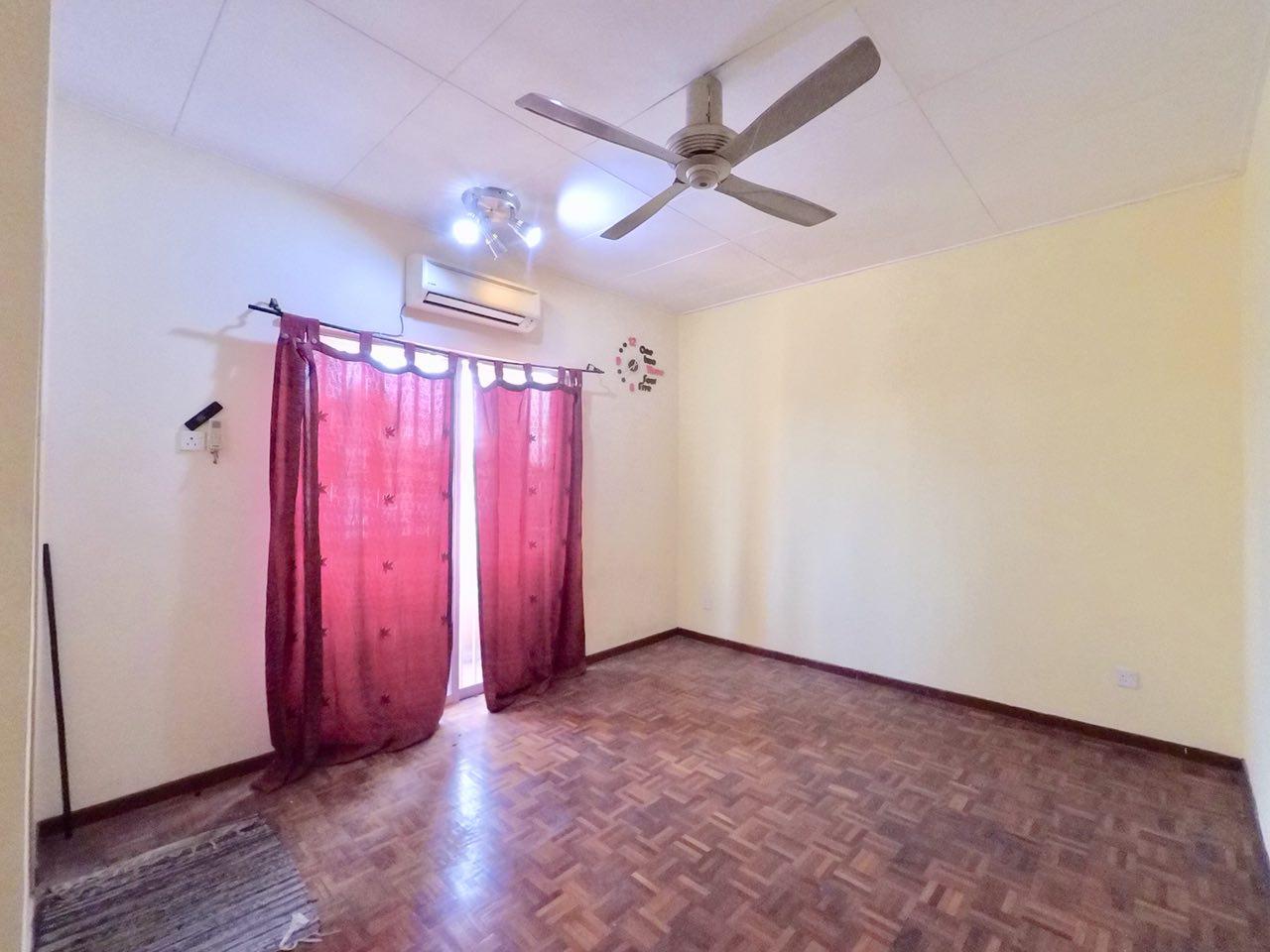DOUBLE STOREY SETIA IMPIAN 2 - photo 4