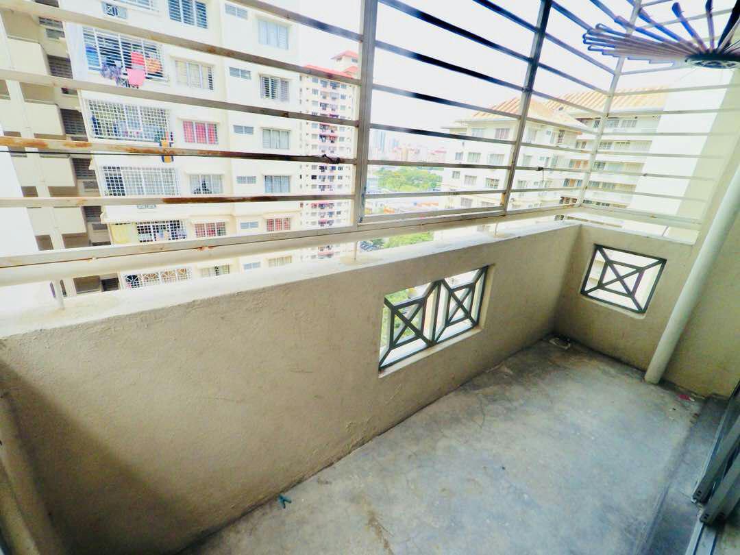 Dahlia Apartment Sri Rampai - photo 4