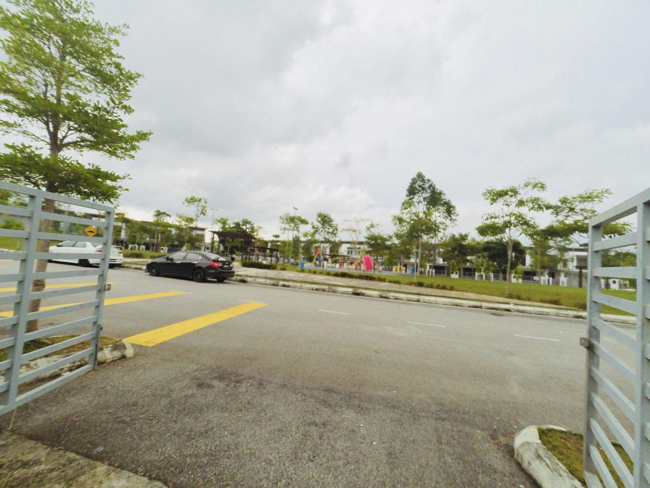 FACING PLAYGROUND Double Storey Garden Heights - photo 2