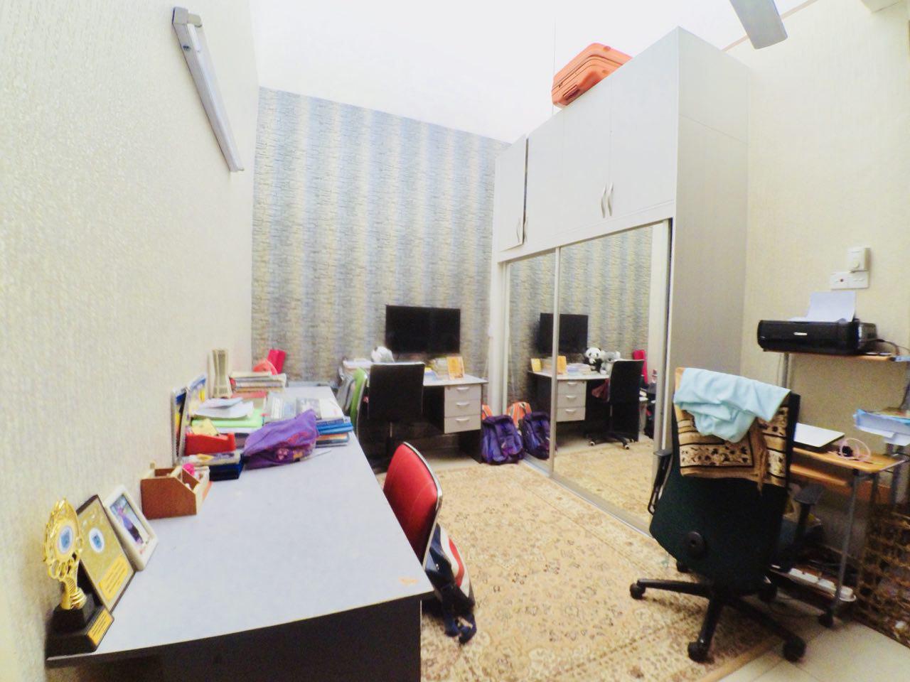 Double Storey Taman Tropika - photo 3