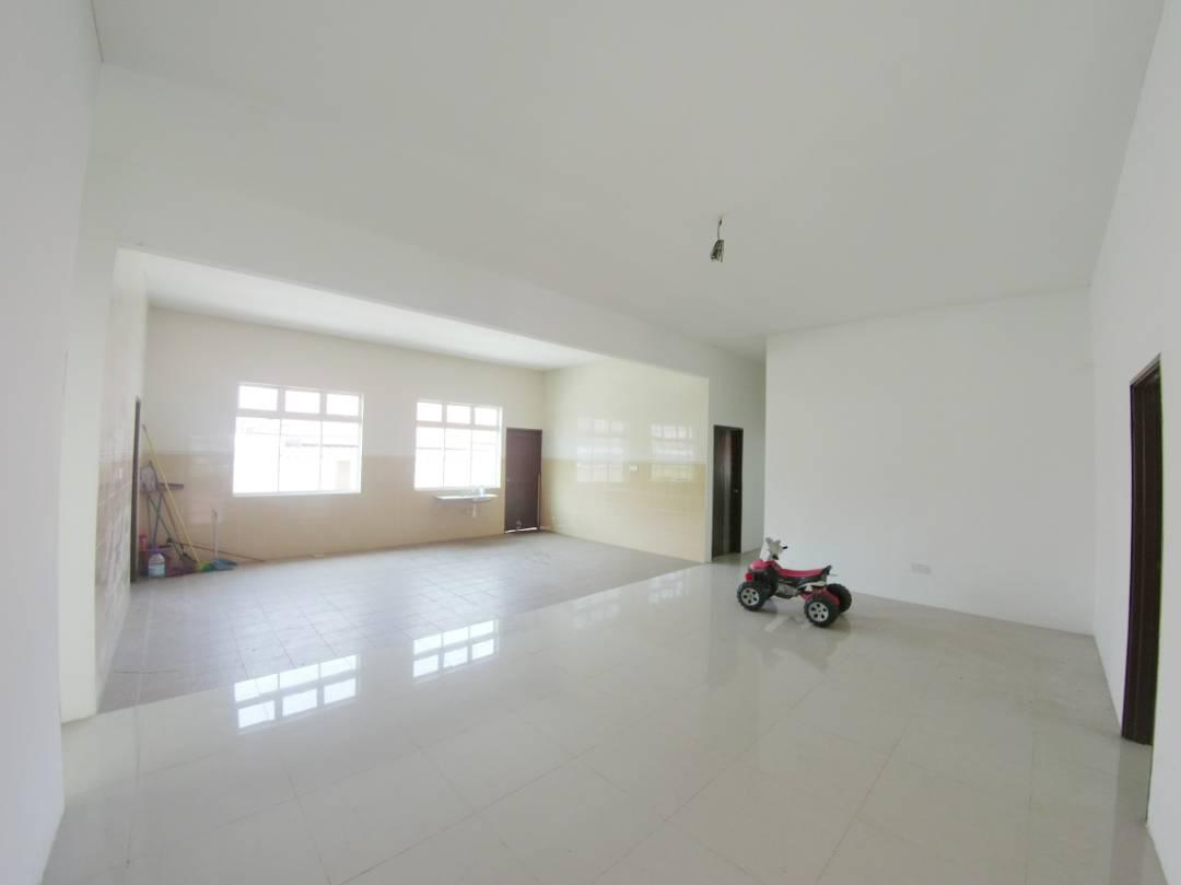 SINGLE STOREY SEMI D TAMAN IMPIANA VILLA NILAI - photo 2