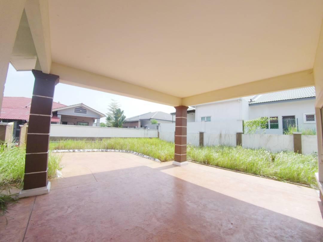 SINGLE STOREY SEMI D TAMAN IMPIANA VILLA NILAI - photo 3