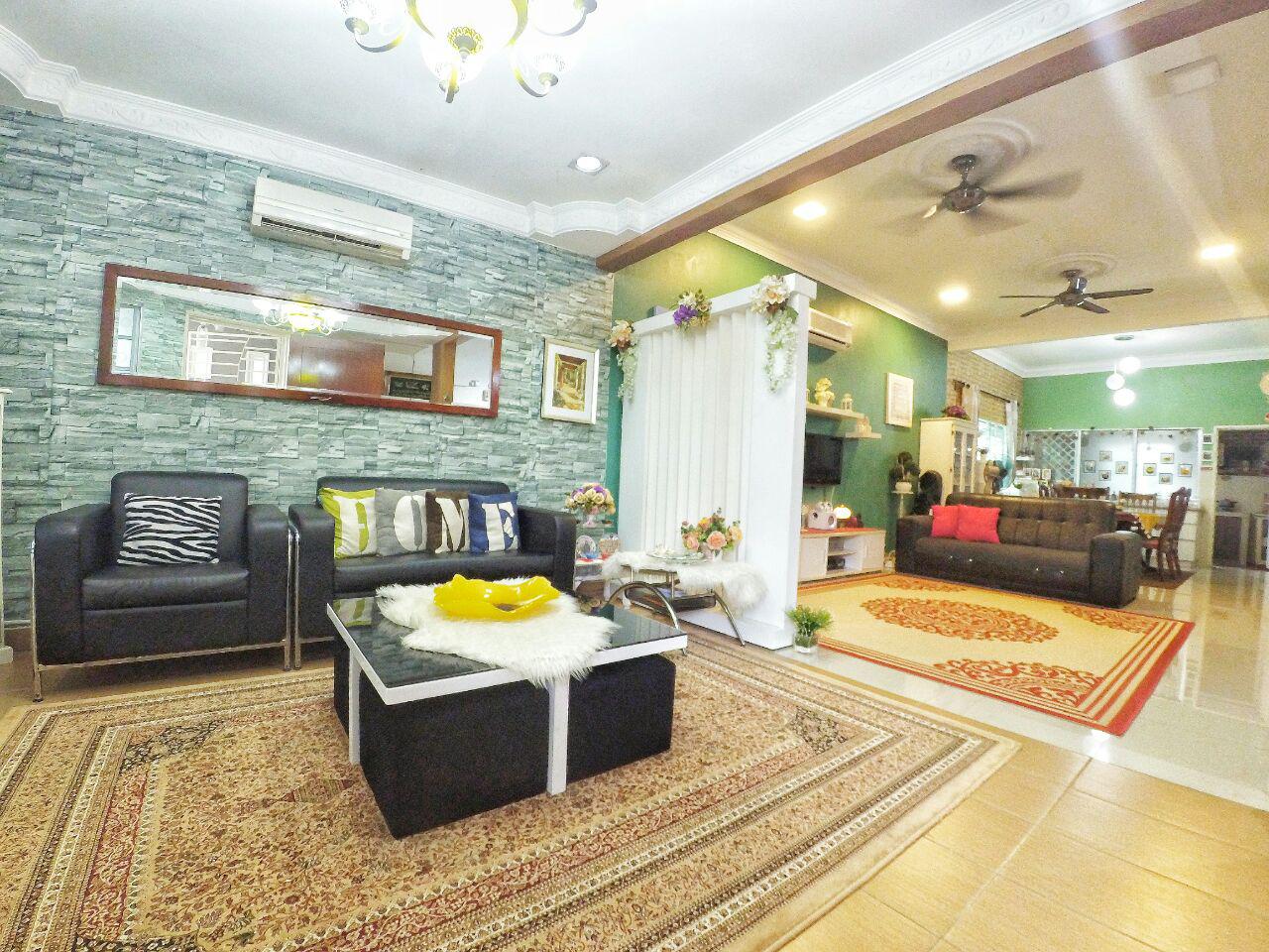 Fully Renovated, Furnished Double Storey Terrace