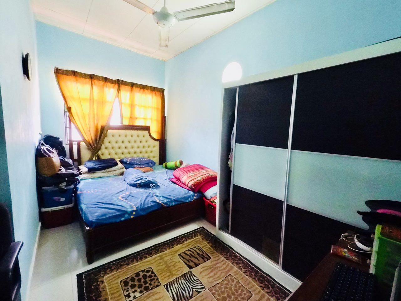 STOREY TERRACE HOUSE, SEKSYEN 9, Kota Damansara - photo 5