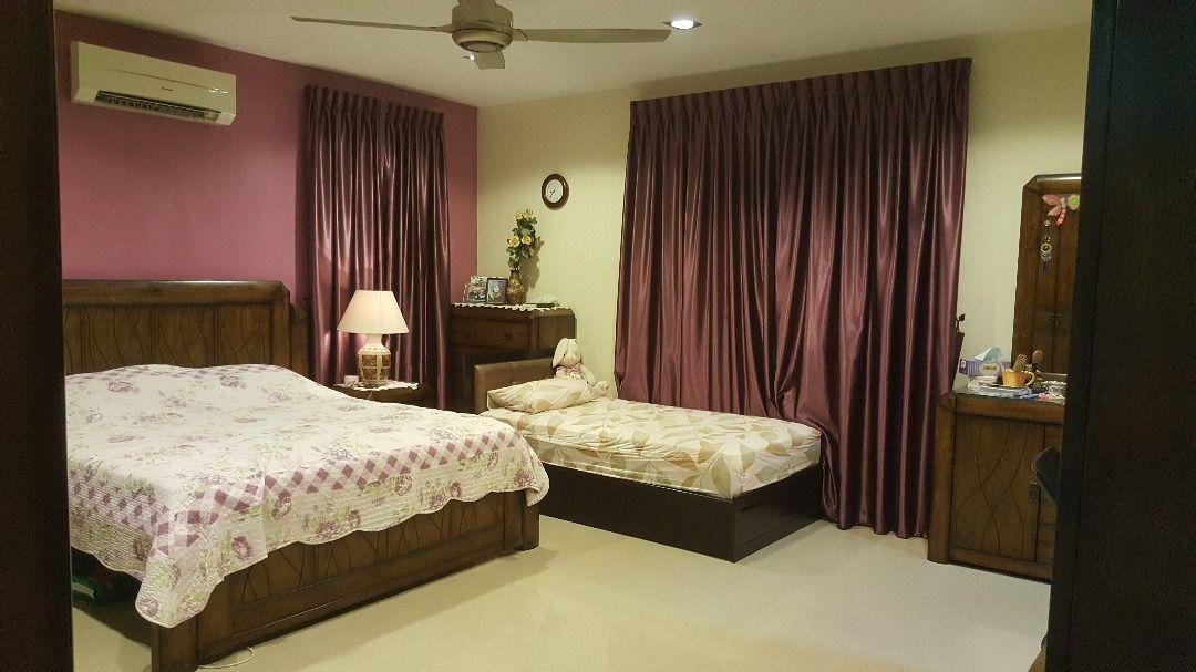 Corner Unit 2 Storey Jalan Dutamas Seroja - photo 4