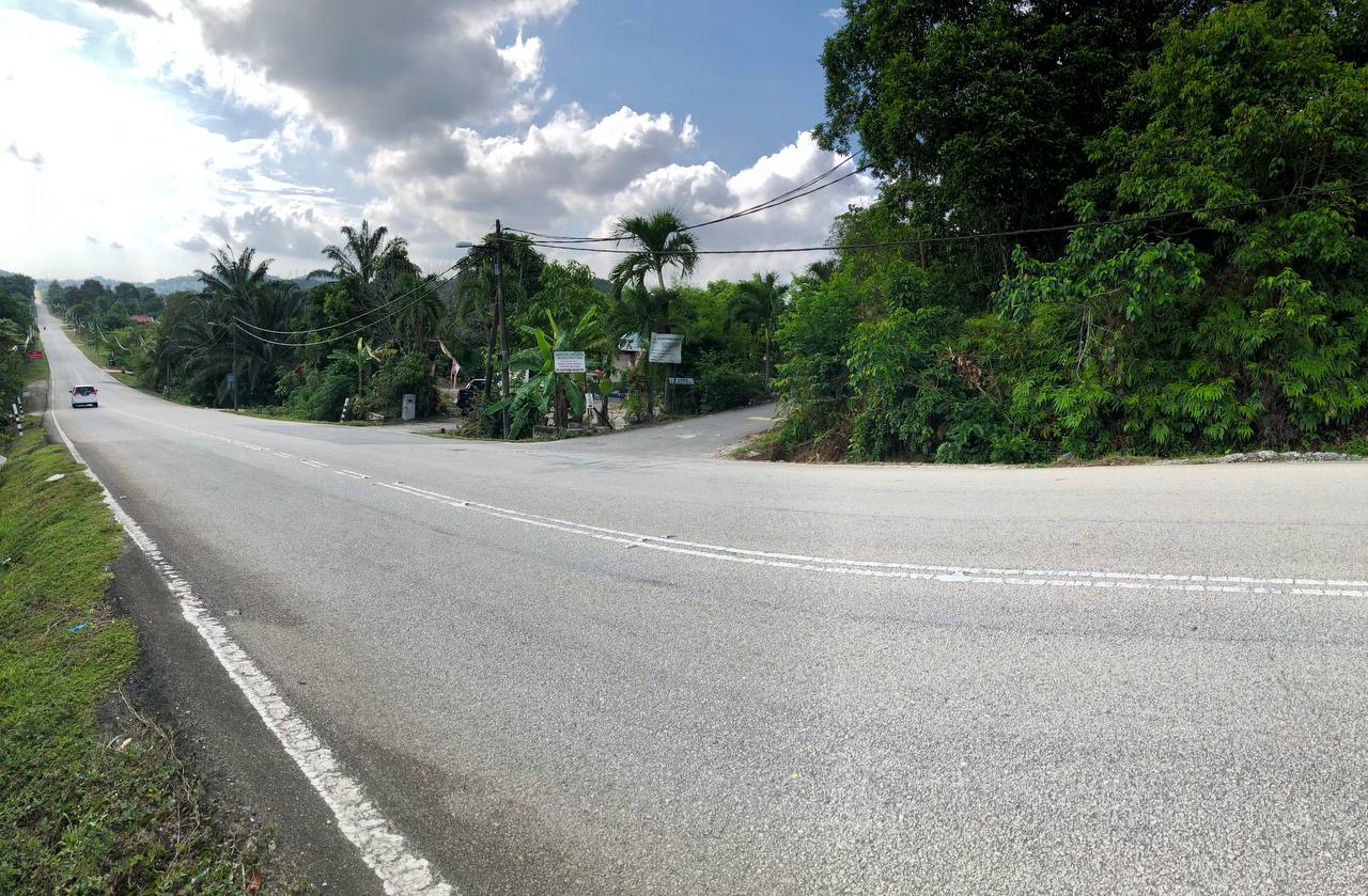 Kampung Bukit Cherakah - photo 2