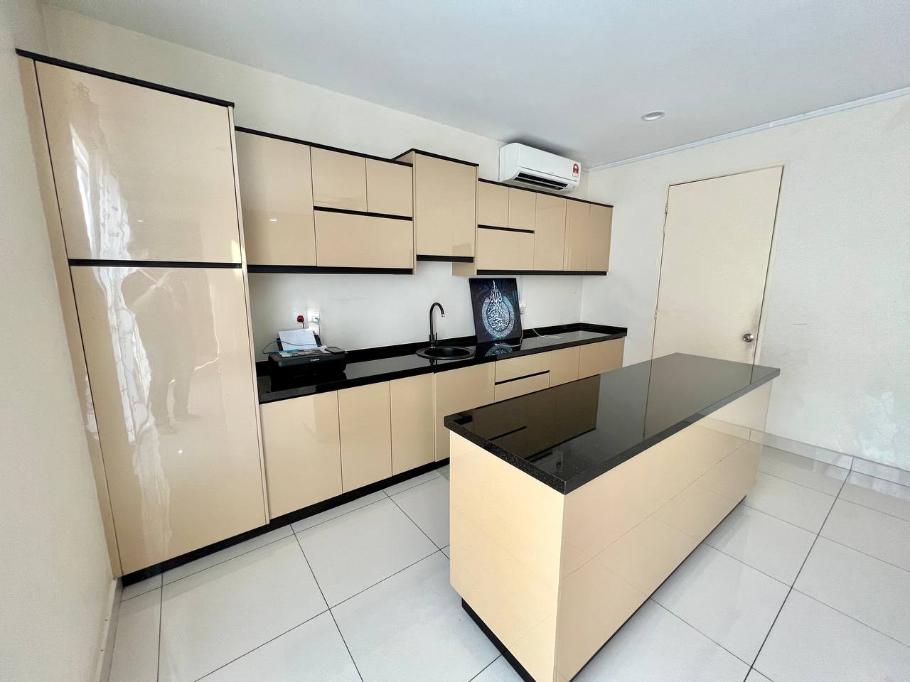 Kristal Court Seksyen 7 - photo 10