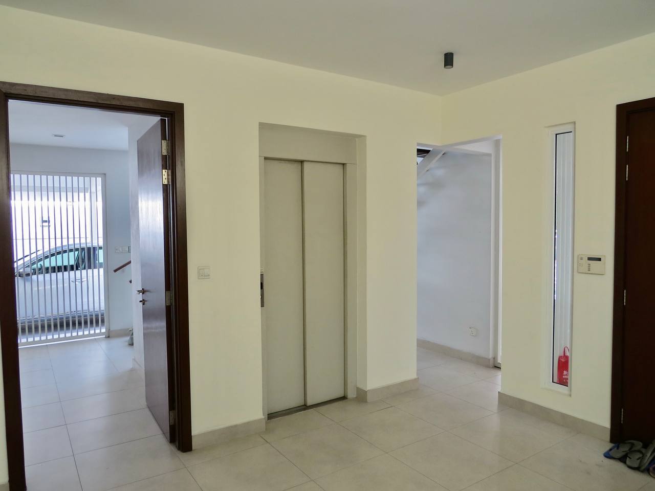 The Residence - photo 2