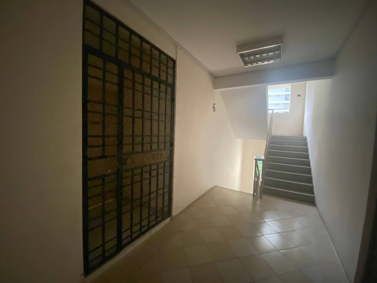 PV3 Platinum Hill Condominium - photo 4