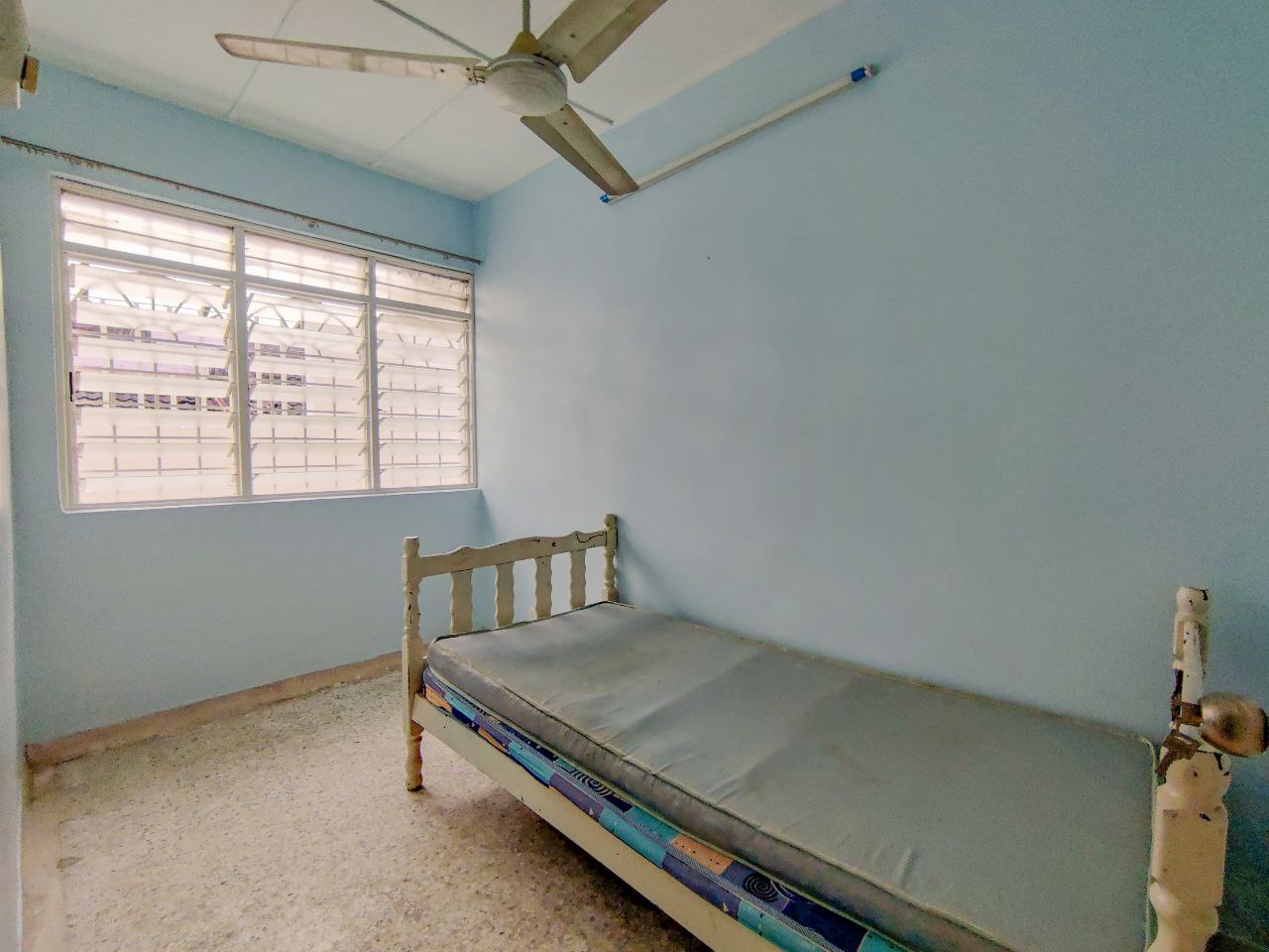 BK 2 Bandar Kinrara - photo 8