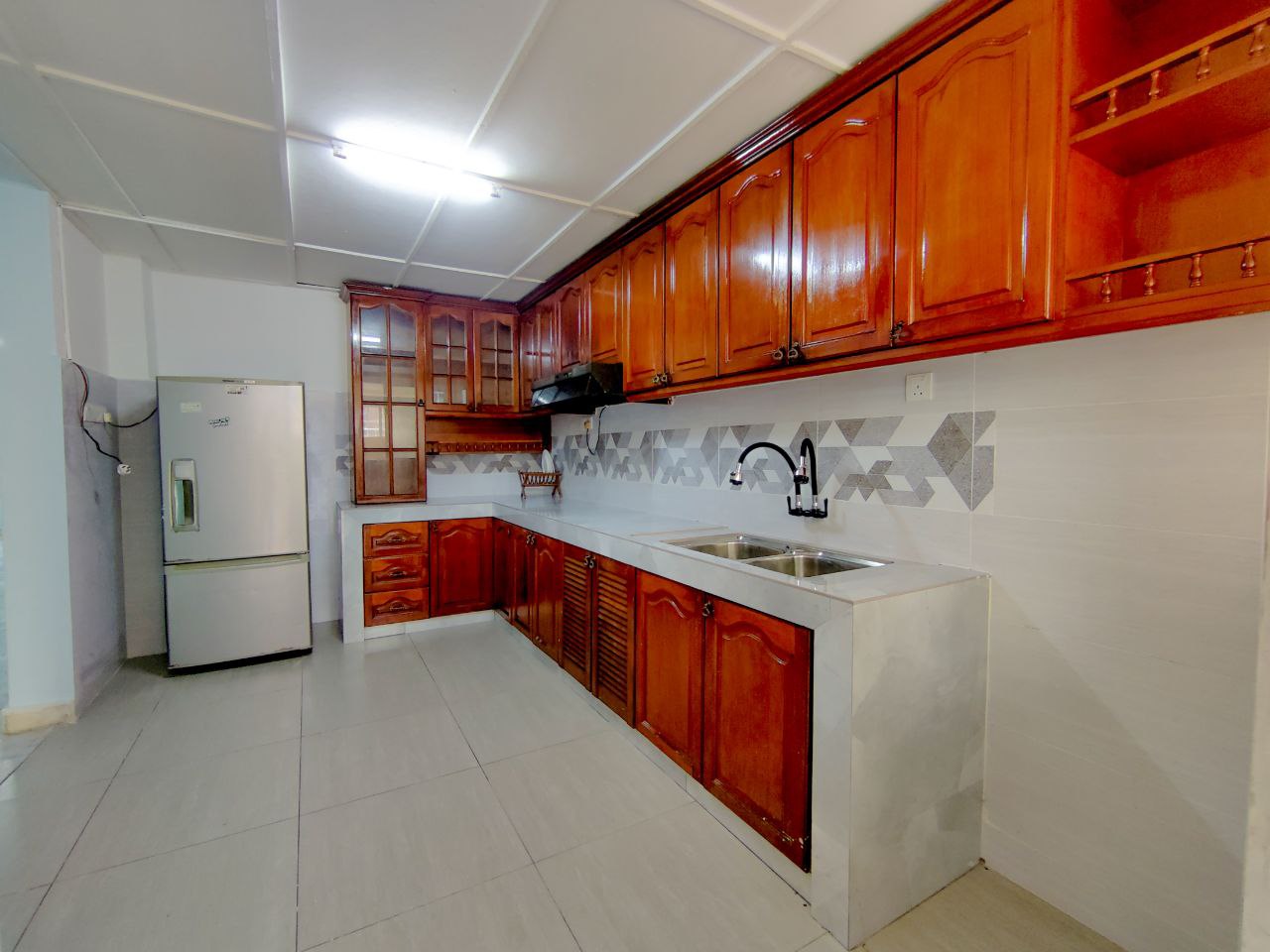BK 2 Bandar Kinrara - photo 10