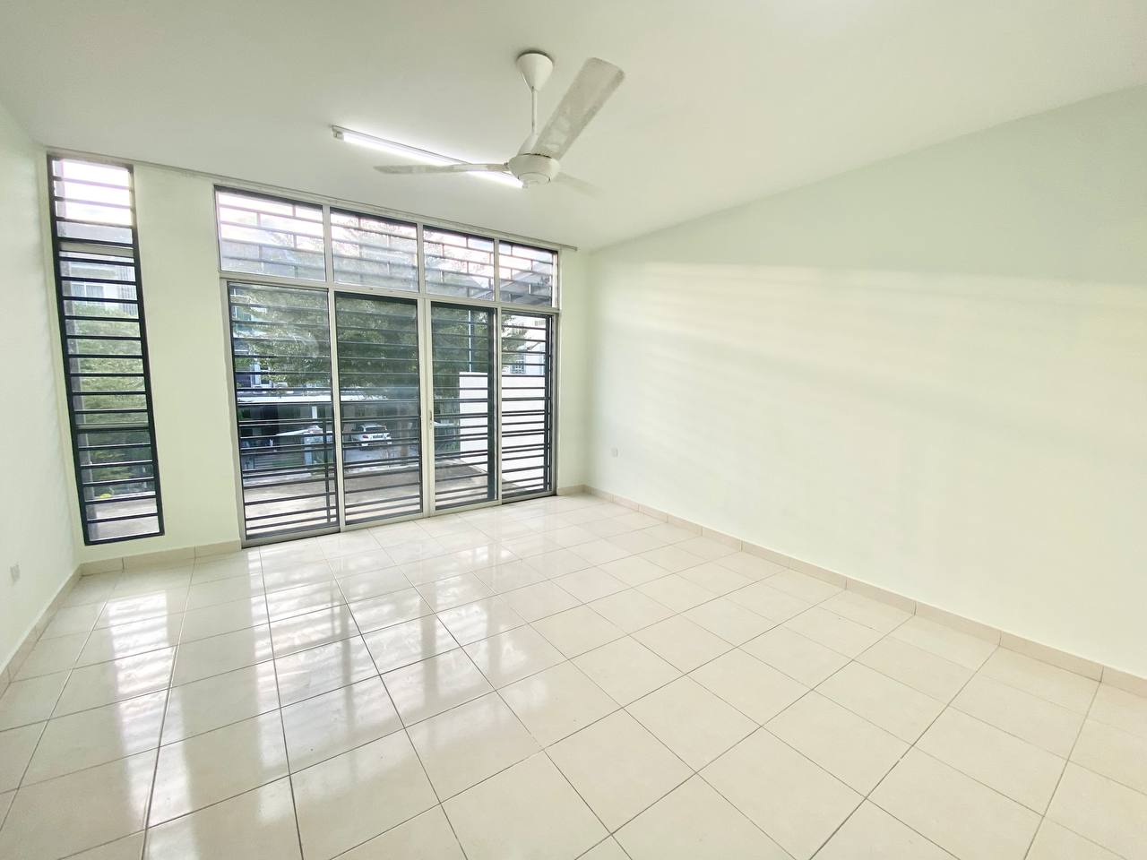 Bangi Avenue - photo 12