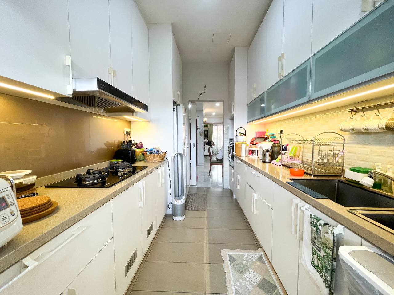 Kiara Park Condo - photo 5