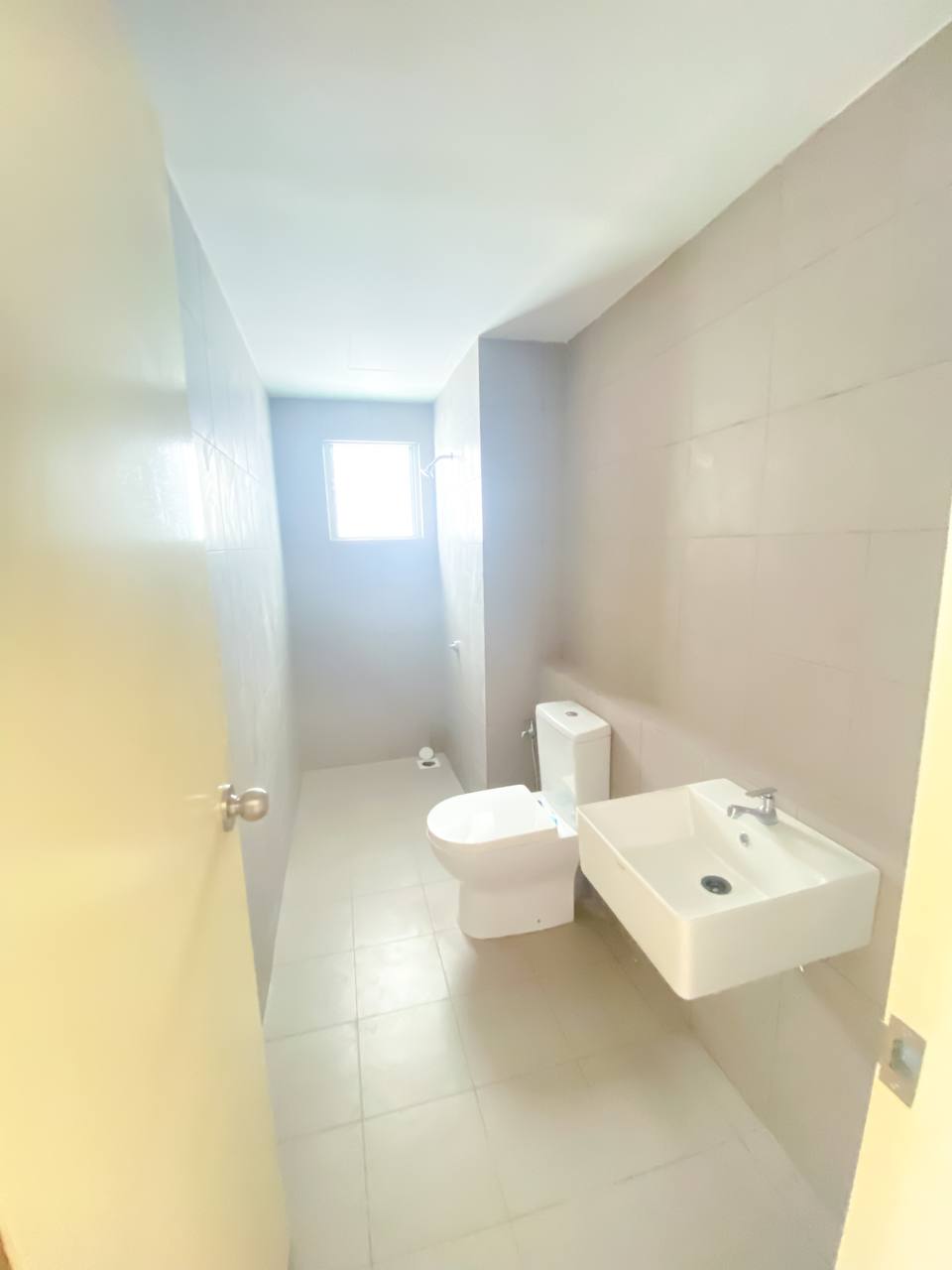 Lakefront Homes Condominium - photo 5
