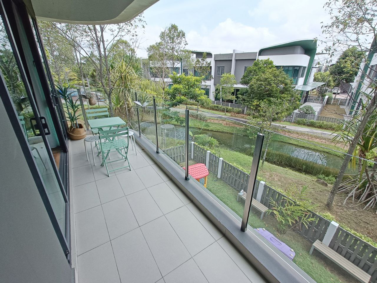 Lepironia Gardens - photo 8